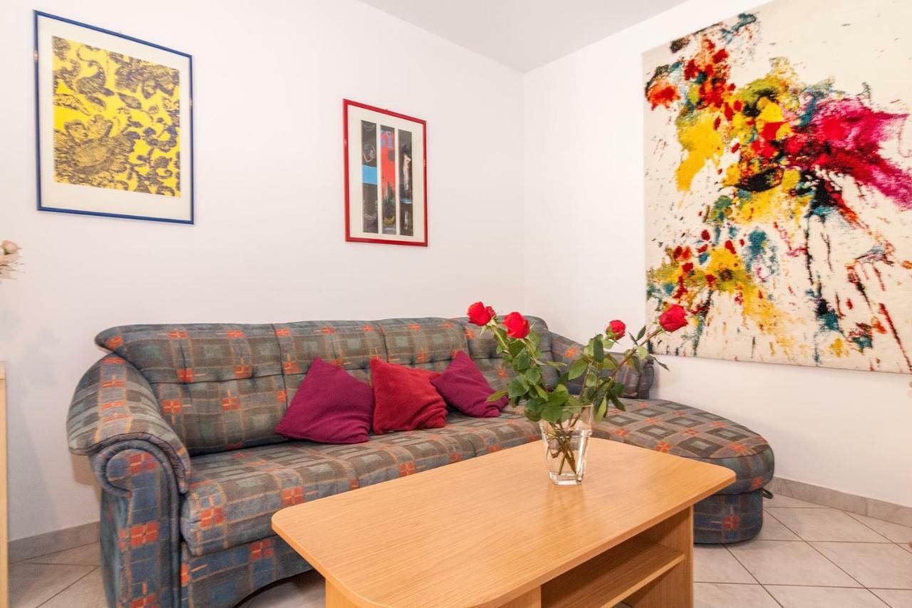 Villa California Пореч Экстерьер фото