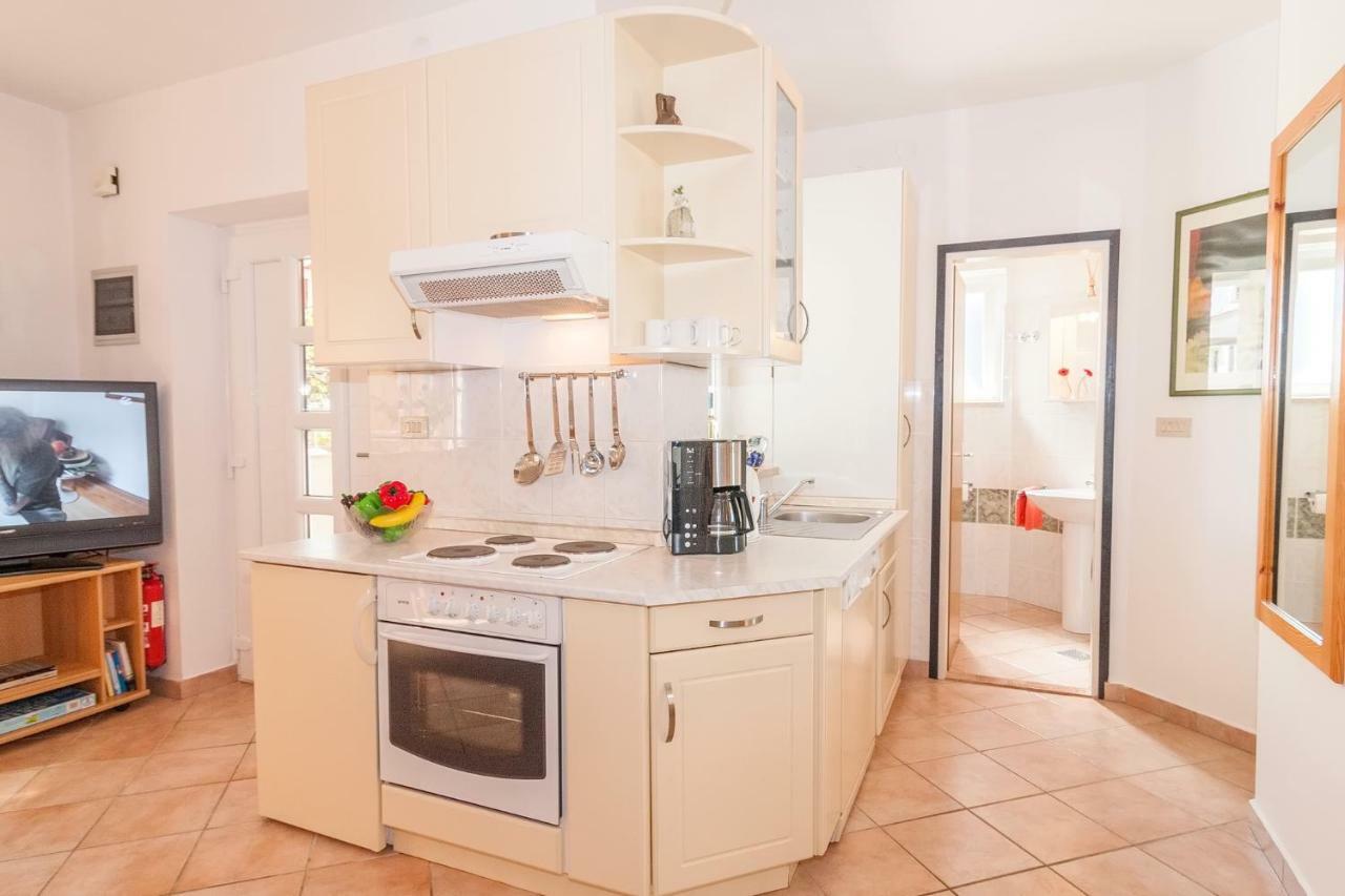 Villa California Пореч Экстерьер фото