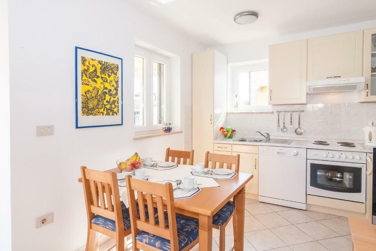 Villa California Пореч Экстерьер фото